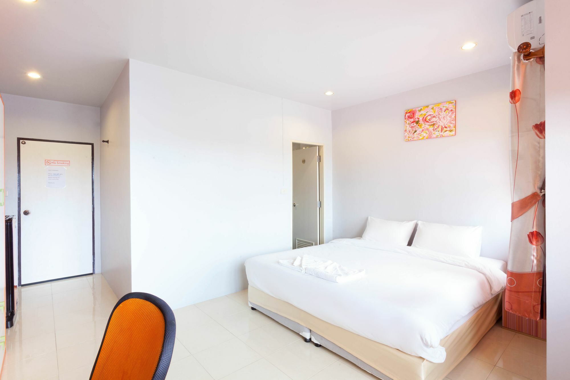 Luna Guesthouse And Travel Rawai Exterior foto
